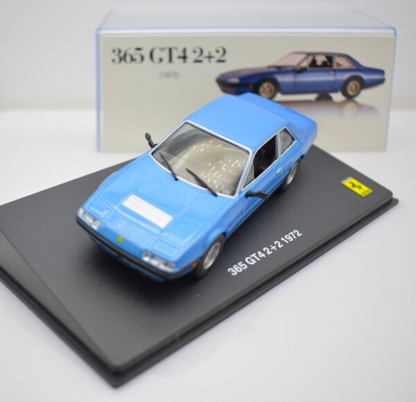 Modellino auto scala 1:43 Ferrari GT Collection 365 GTA 2+2 diecast modellismo da collezione - Image 2