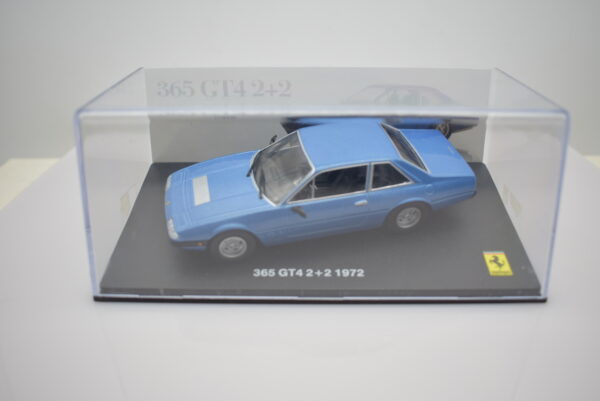 Modellino auto scala 1:43 Ferrari GT Collection 365 GTA 2+2 diecast modellismo da collezione - Image 3