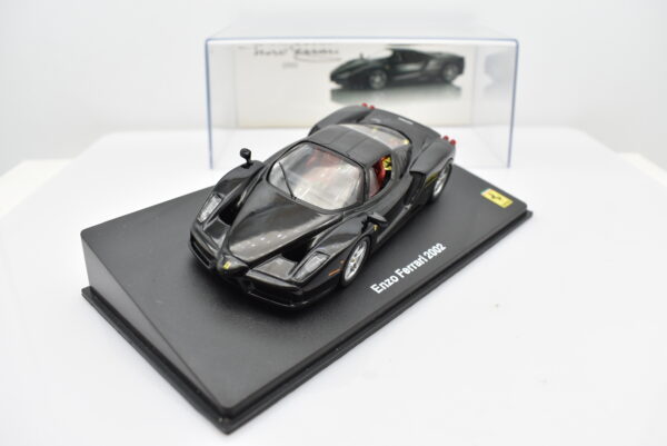 Modellino auto scala 1:43 Ferrari GT Collection Enzo diecast modellismo da collezione - Image 2
