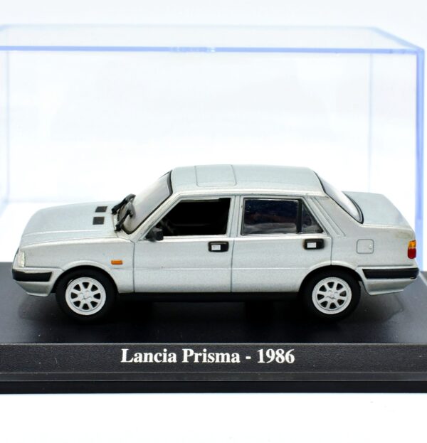 Modellino auto Lancia PRISMA scala 1:43 norev diecast modellismo statico