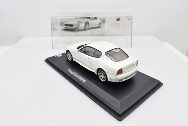 Modellino auto scala 1:43 Maserati Coupé Gran Sport diecast modellismo da collezione - Image 6