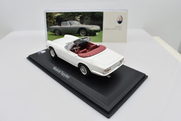 Modellino auto scala 1:43 Maserati Mistral Spyder diecast modellismo da collezione - Image 3