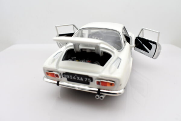 Modellino auto scala 1:24 Alpine Renault A110 1600 S modellismo statico da collezione - Image 6