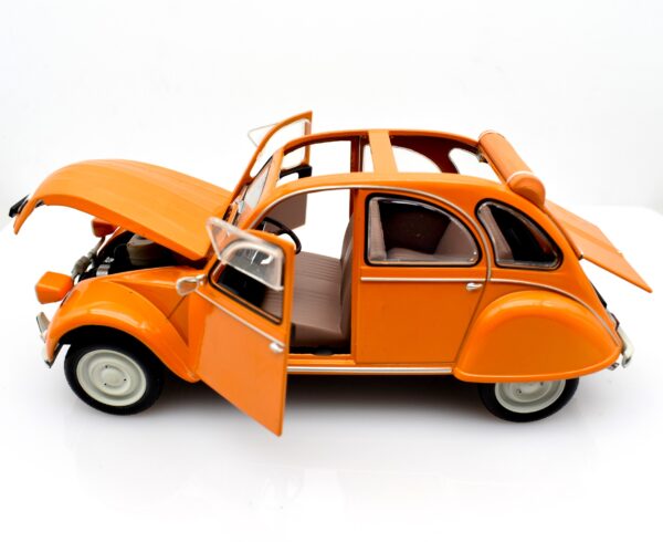 modellini auto scala 1:24 Citroen 2 CV 4 modellismo da collezione
