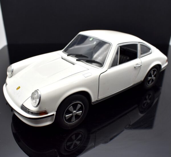 Modellino auto scala 1:24 Porsche 911 S 2.4 modellismo statico da collezione - Image 11