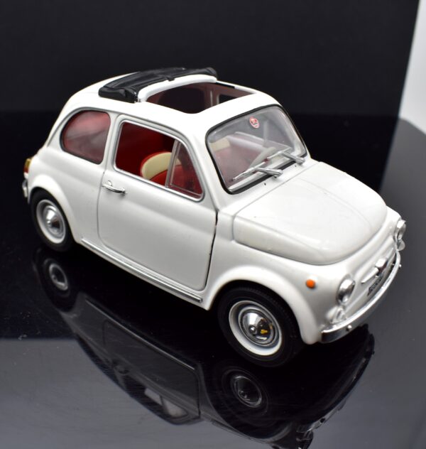 Modellino auto scala 1:24 Fiat 500 F modellismo statico da collezione - Image 7