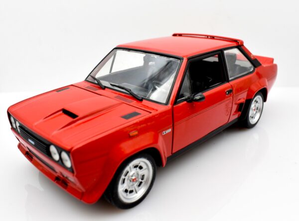 Modellino auto scala 1:24 Fiat 131 Abarth modellismo statico da collezione - Image 6