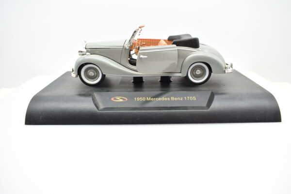 Modellino auto Mercedes Benz 170S scala 1:32 diecast modellismo collezione epoca solido - Image 2
