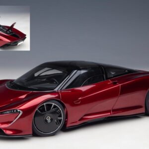 Modellino auto scala 1:18 AutoArt MC LAREN SPEEDTAIL 2020 modellismo statico collezione