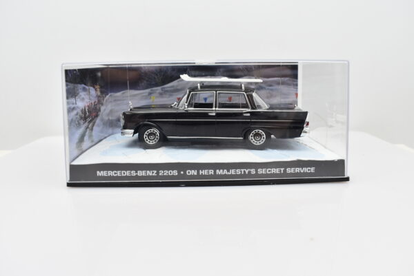 Modellini auto dei film 007 James Bond scala 1:43 MERCEDES BENZ 220S collezione - Image 6