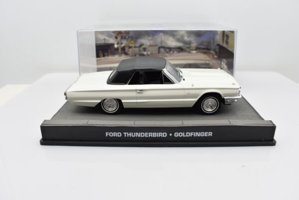 Modellini auto dei film 007 James Bond scala 1:43 FORD THUNDERBIRD collezione - Image 2