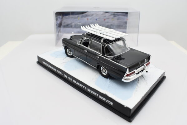 Modellini auto dei film 007 James Bond scala 1:43 MERCEDES BENZ 220S collezione - Image 3