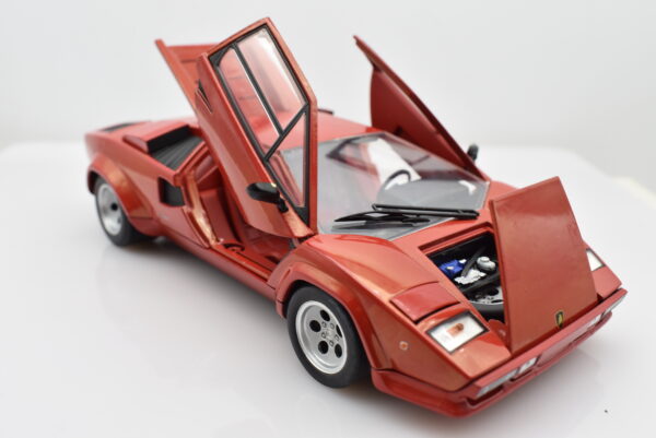 Modellino auto Lamborghini Countach LP 400 S scala 1:24 diecast modellismo da collezione - Image 10