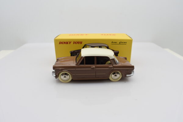 Modellino auto dinky toys 1:43 Fiat 1200 Grande Vue de agostini collezione - Image 4