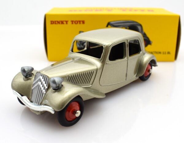 Modellino auto dinky toys 1:43 Citroen Traction 11 BL de agostini collezione