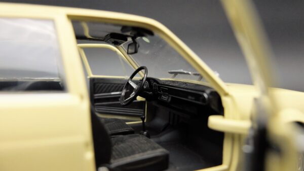 Modellino auto ALFA ROMEO ALFASUD scala 1:24 diecast modellismo collezione - Image 11