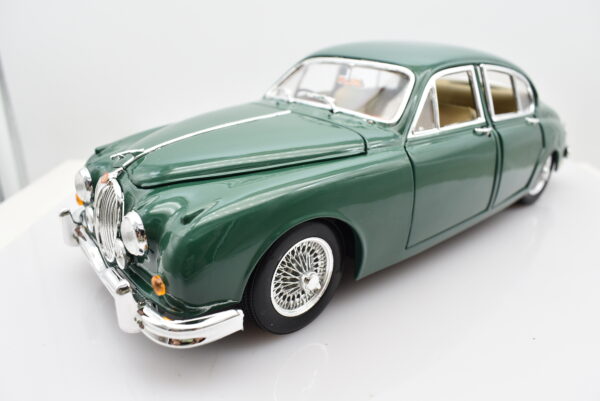 Modellino auto scala 1:18 JAGUAR MARK II diecast modellismo da collezione - Image 8