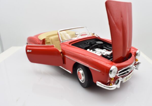 Modellino auto scala 1:18 MERCEDES BENZ 190 SL diecast modellismo da collezione - Image 3