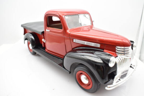 Modellino auto scala 1:18 CHEVROLET GMC diecast modellismo da collezione - Image 7