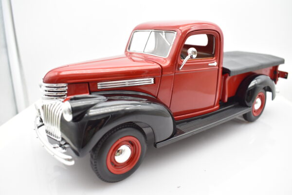 Modellino auto scala 1:18 CHEVROLET GMC diecast modellismo da collezione - Image 8