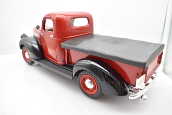 Modellino auto scala 1:18 CHEVROLET GMC diecast modellismo da collezione - Image 9