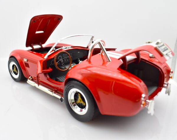 Modellino auto scala 1:18 SHELBY COBRA 427S/C diecast modellismo da collezione - Image 4