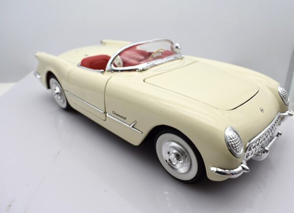 Modellino auto scala 1:18 CHEVROLET CORVETTE diecast modellismo da collezione - Image 5