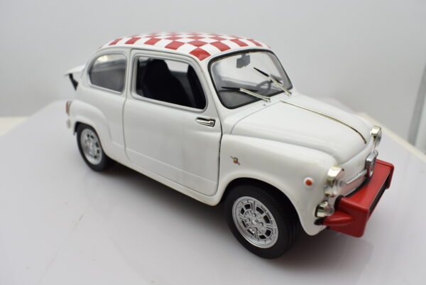 Modellino auto scala 1:18 FIAT 600 ABARTH 850 TC diecast modellismo da collezione - Image 5