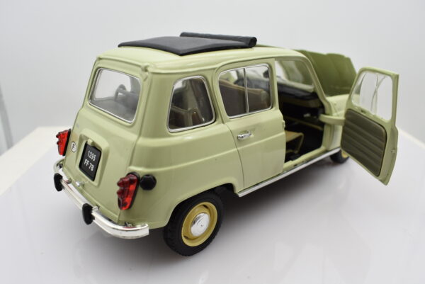 Modellino auto scala 1:18 RENAULT 4 L diecast modellismo da collezione - Image 6