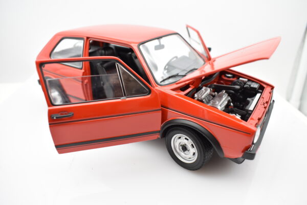 Modellino auto scala 1:18 VW GOLF GTE diecast modellismo da collezione - Image 4