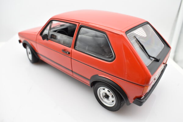 Modellino auto scala 1:18 VW GOLF GTE diecast modellismo da collezione - Image 9