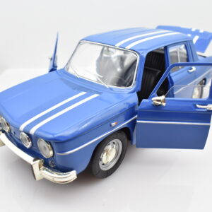 Modellino auto scala 1:18 RENAULT 8 diecast modellismo da collezione
