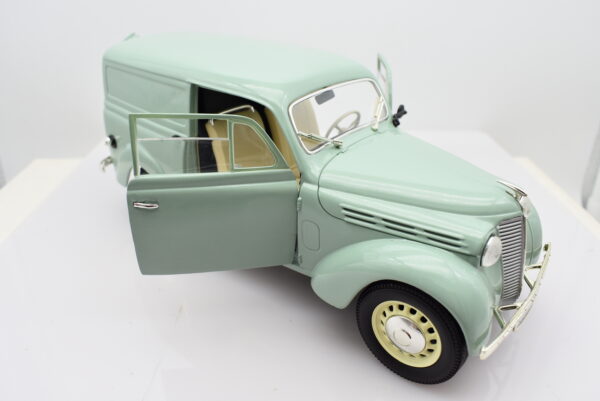 Modellino auto scala 1:18 renault juvaquatre CAMIONETTE diecast modellismo epoca - Image 4