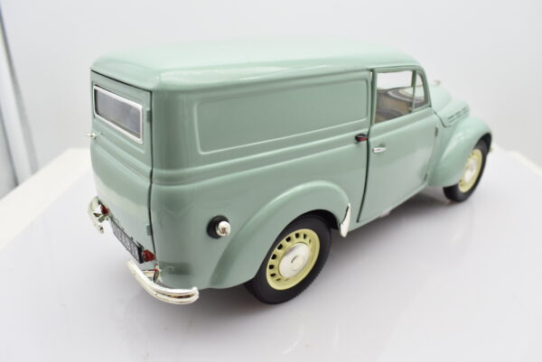 Modellino auto scala 1:18 renault juvaquatre CAMIONETTE diecast modellismo epoca - Image 6