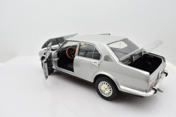 modellino auto scala 1:24 ALFA ROMEO ALFETTA quattroruote collection modellismo - Image 7