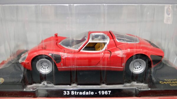 Modellino auto ALFA ROMEO 33 STRADALE scala 1:24 diecast modellismo da collezione - Image 6