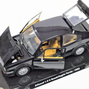 Modellino auto ALFA ROMEO ALFASUD 1.5 TI QUADRIFOGLIO VERDE scala 1:24 diecast