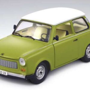 Modellino auto scala 1:18 SunStar  TRABANT 601 GREEN WWHITE ROOF diecast modellismo statico