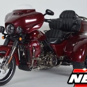 Modellino moto scala 1:12 Maisto HARLEY DAVIDSON CVO TRI-GLIDE ULTRA RED motor bike diecast