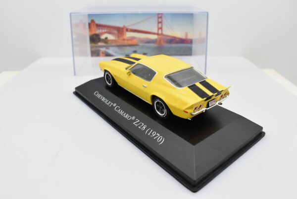 Modellini auto americane scala 1:43 CHEVROLET CAMARO Z/28 ixo diecast modellismo collezione - Image 5