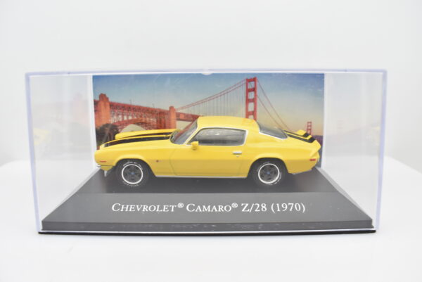 Modellini auto americane scala 1:43 CHEVROLET CAMARO Z/28 ixo diecast modellismo collezione - Image 2