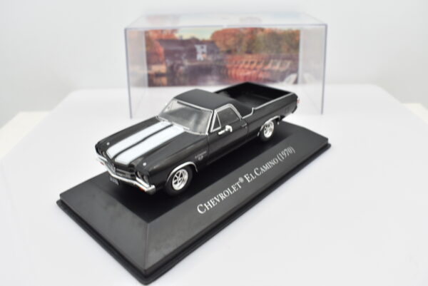 Modellini auto americane scala 1:43 CHEVROLET EL CAMINO ixo diecast modellismo collezione - Image 3