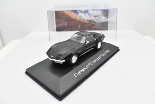 Modellini auto americane scala 1:43 CHEVROLET CORVETTE C3 ixo diecast modellismo collezione - Image 3