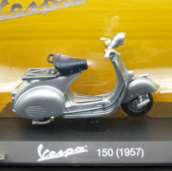 Modellini vespa 150 scala 1:18 modellismo da collezione