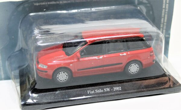 Modellino auto scala 1:43 FIAT STILO SW diecast collezione da edicola - Image 3