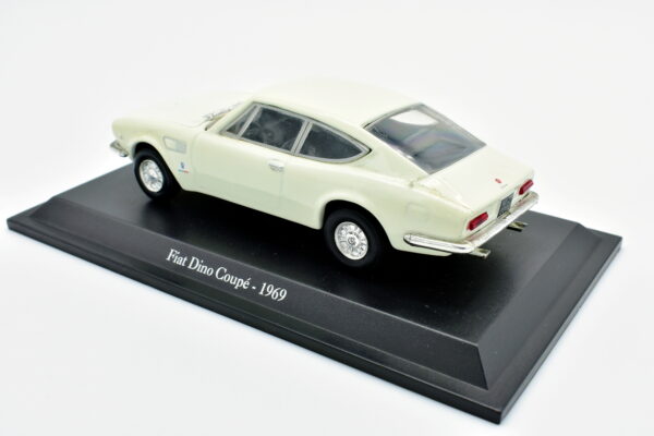 Modellino auto scala 1:43 FIAT DINO COUPE diecast collezione da edicola - Image 5