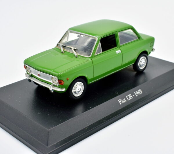 Modellino auto scala 1:43 FIAT 128 diecast collezione da edicola