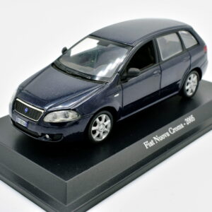 Modellino auto scala 1:43 FIAT NUOVA CROMA diecast collezione da edicola