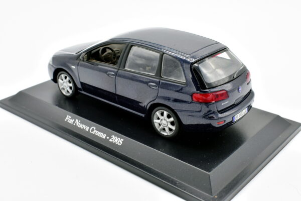 Modellino auto scala 1:43 FIAT NUOVA CROMA diecast collezione da edicola - Image 4