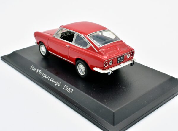 Modellino auto scala 1:43 FIAT 850 SPORT COUPE diecast collezione da edicola - Image 4